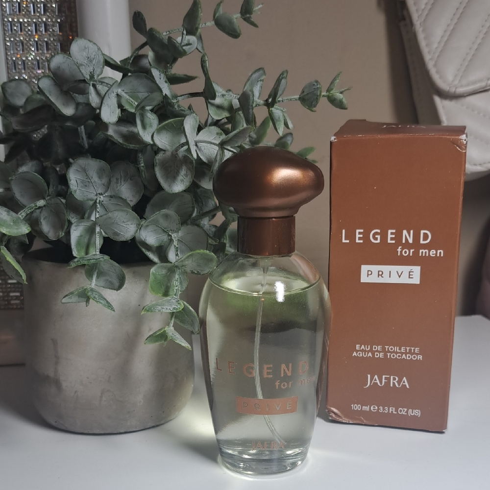 JAFRA Legend for Men Eau de Toilette with Brown Cap